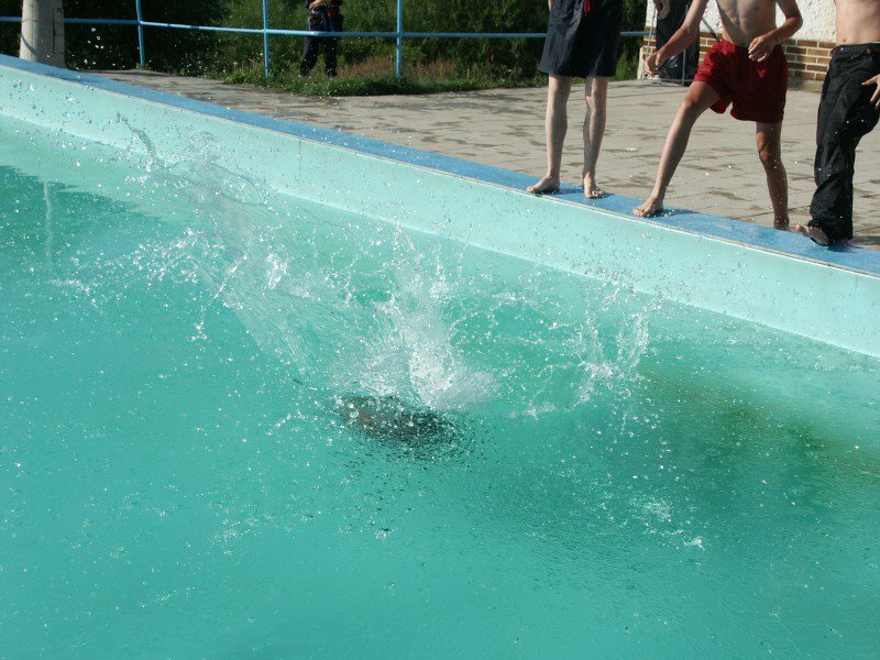 mb040728017.jpg